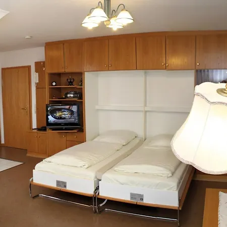 Apart Otel Appartementhaus Wuerding 3*