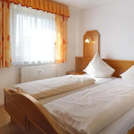 Apart Otel Appartementhaus Wuerding 3*