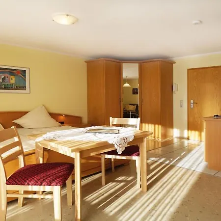 Aparthotel Appartementhaus Würding 3*